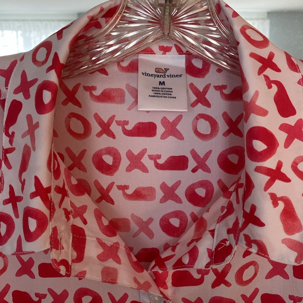 Vineyard Vines Pink and White XO Whale Short Sleeve Button Down Shirt